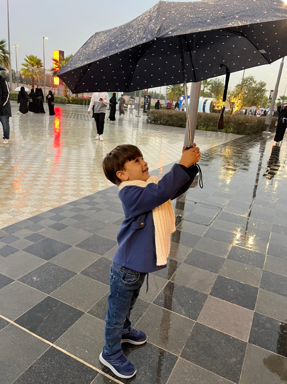 المودل / مشاري العنزي