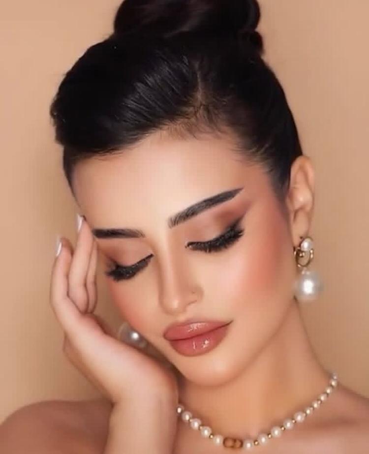 المودل / نجود الاسمري