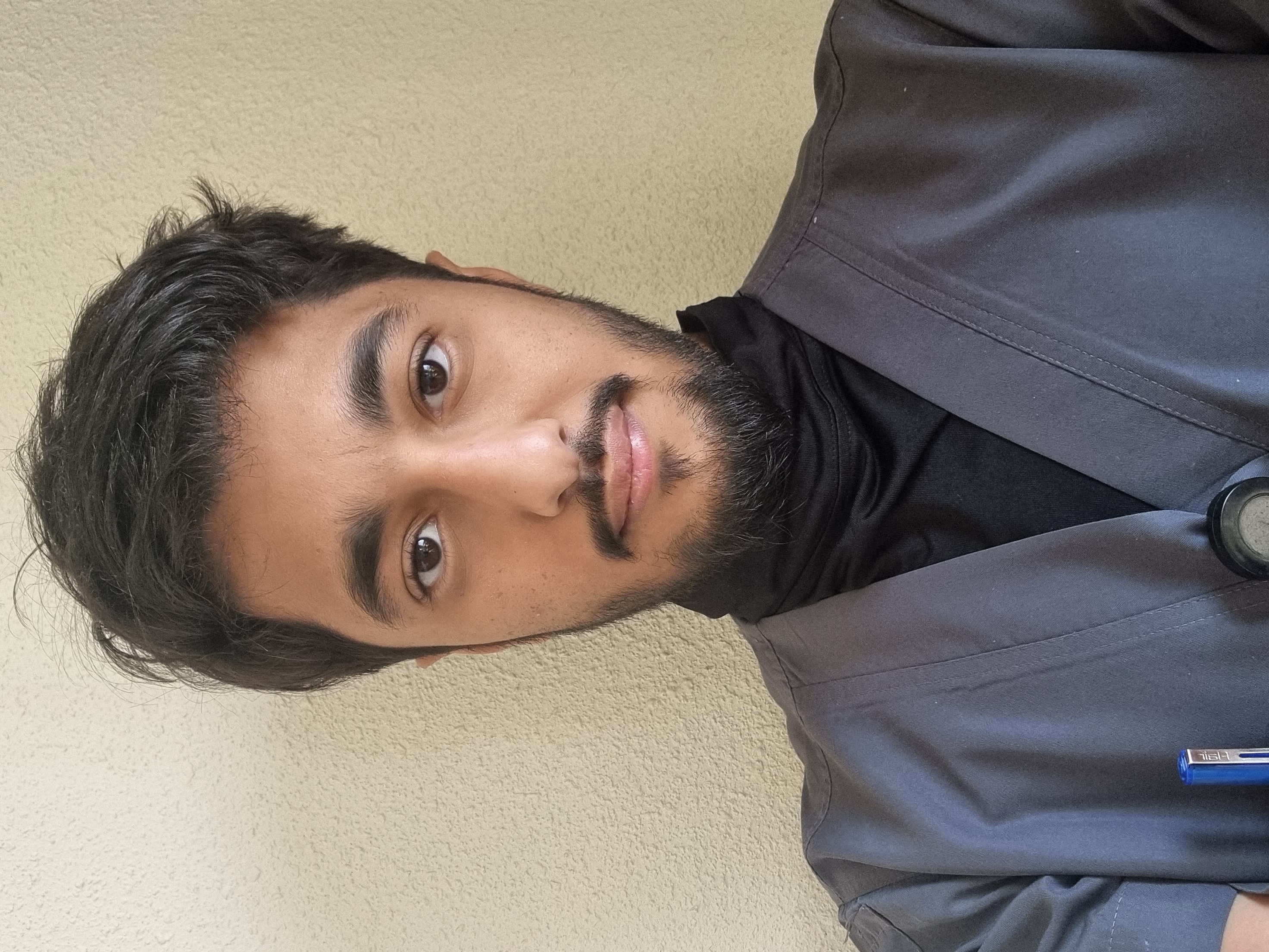 المودل / محمد الشخص