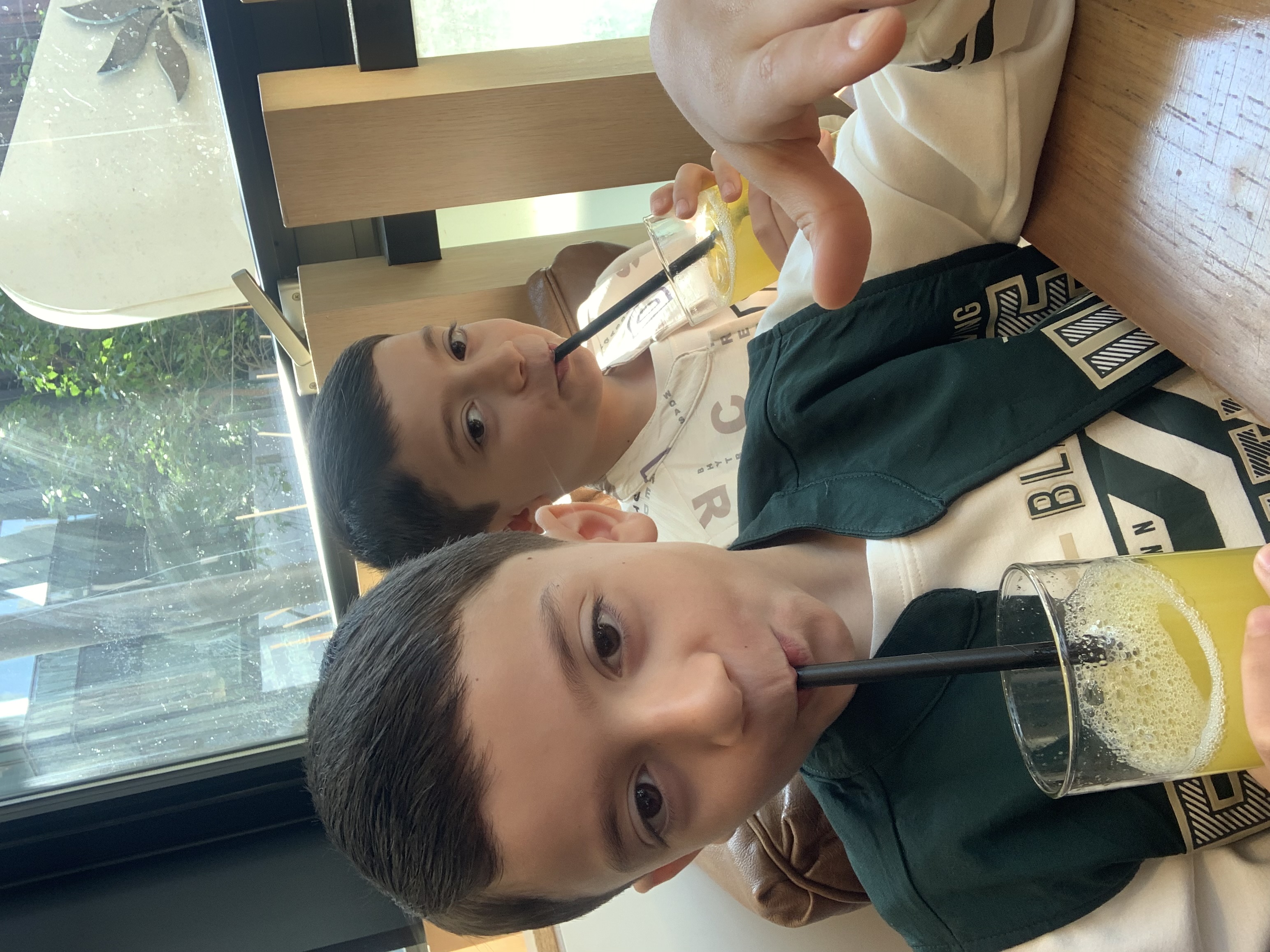 المودل / عبدالعزيز ويوسف ابوخرس