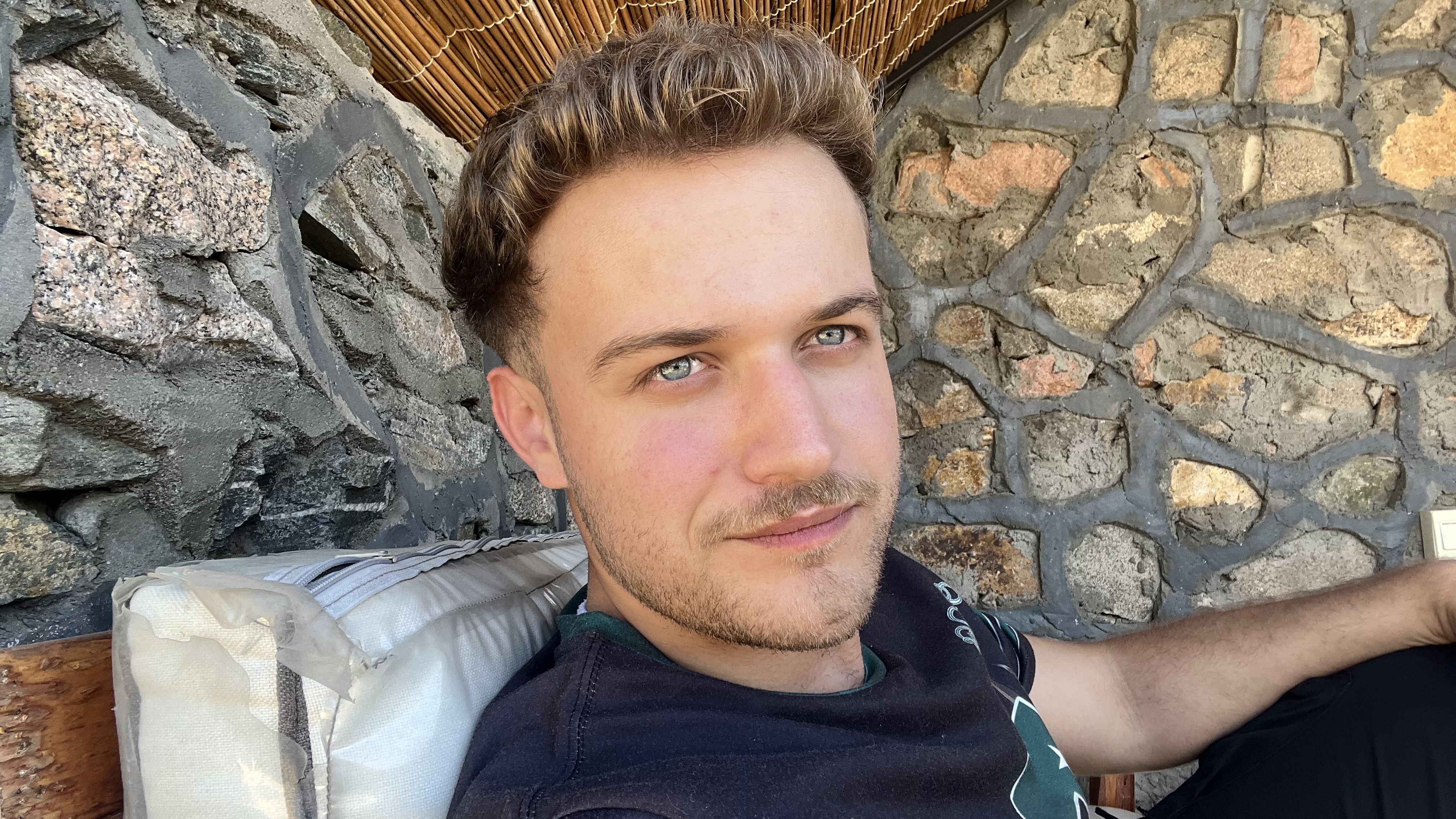 المودل / عمر الصالحه