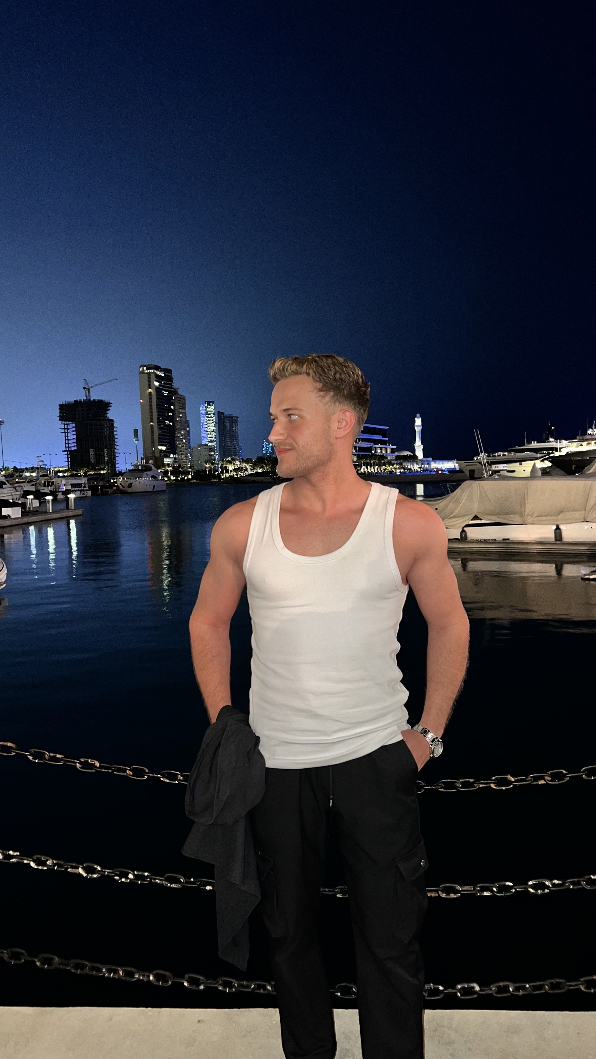 المودل / عمر الصالحه