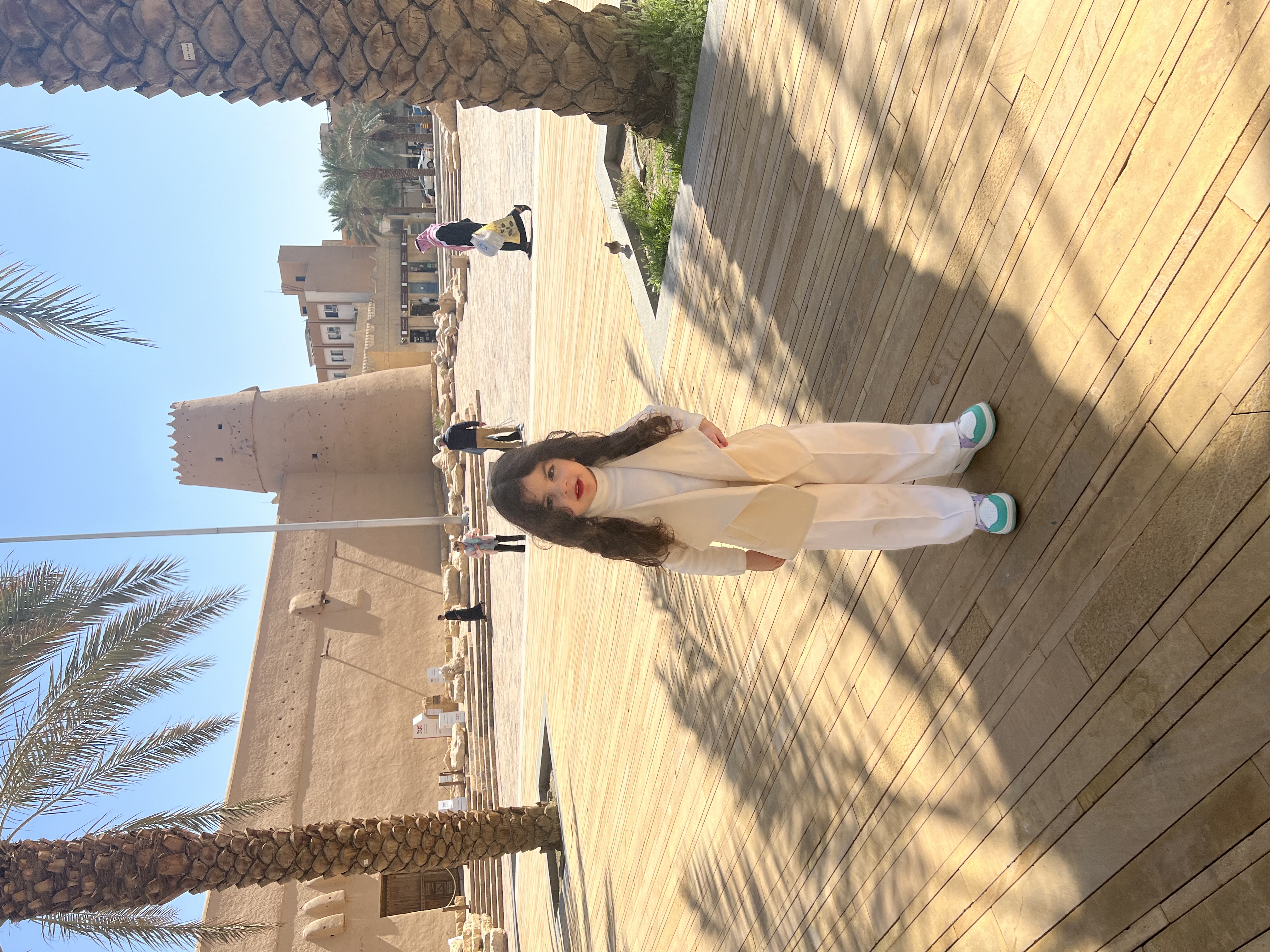 المودل / maliea  Al