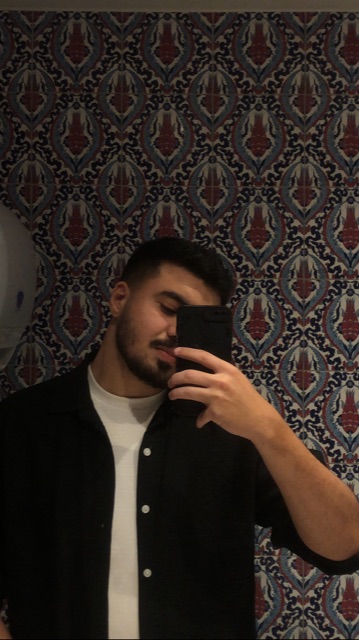 المودل / ماجد  العتيبي