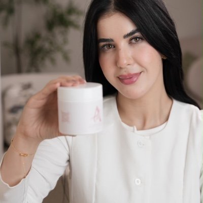 المودل / ساره عبدالله