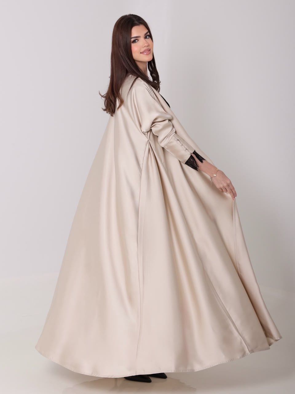 المودل / Maya Sanad
