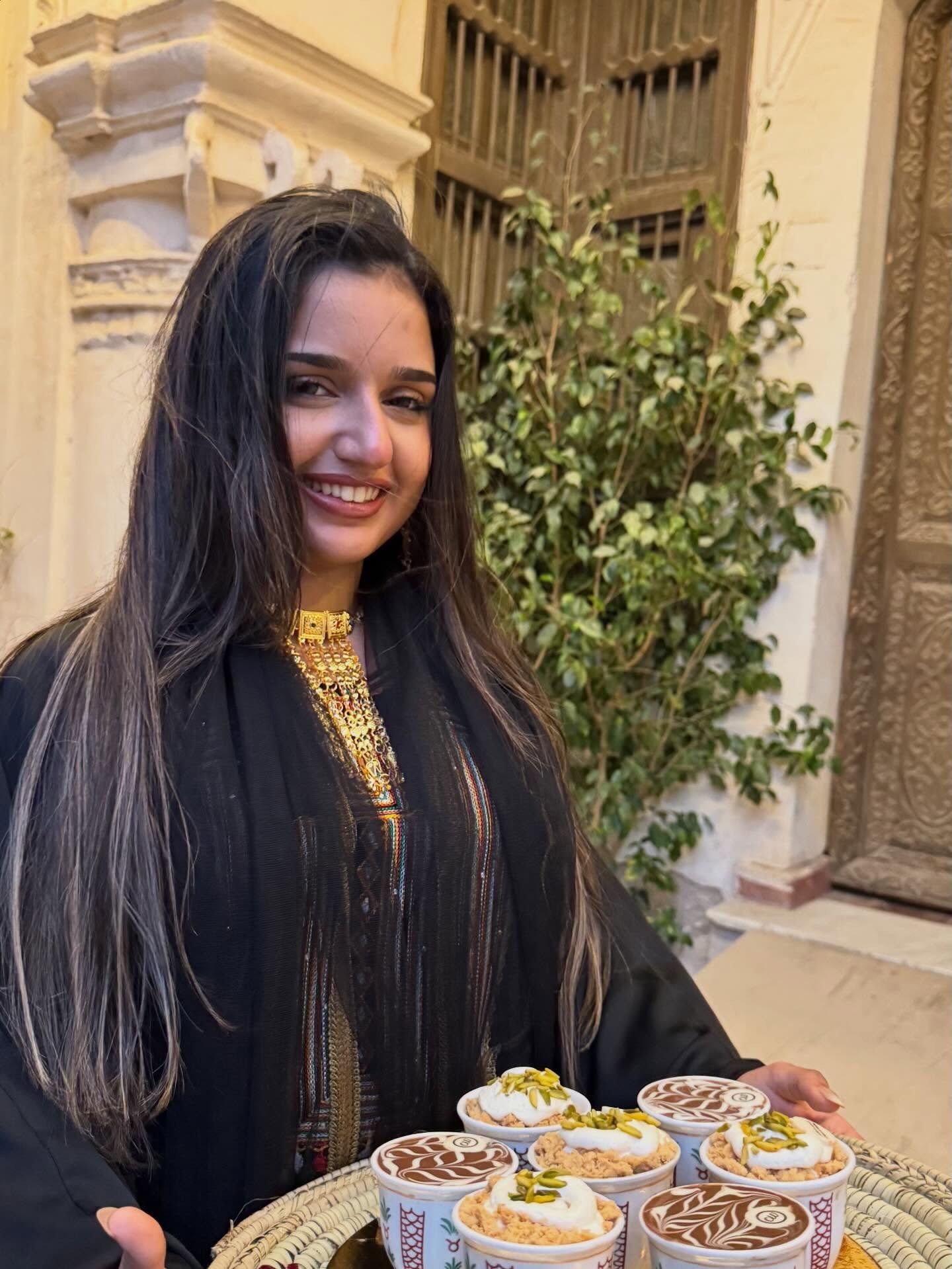 المودل / Lara Batarfi